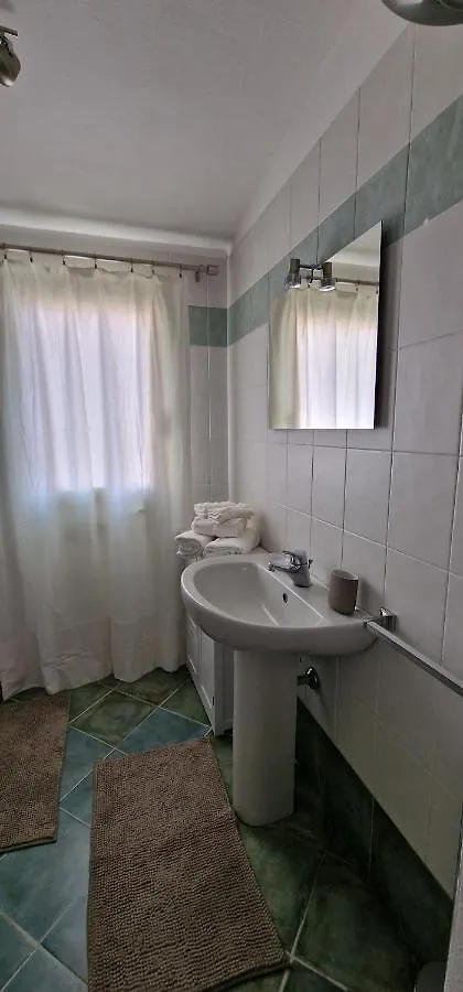 Sardinia Suites & Apartments -Suite In Centro- Santa Teresa Gallura Italy